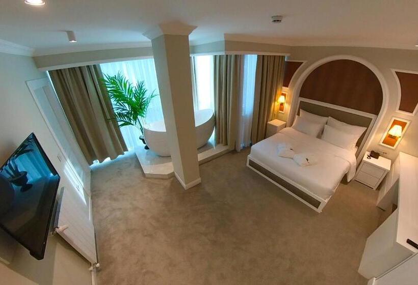 Люкс Повышенной Комфортности, Dbd Hotel Bayraklı