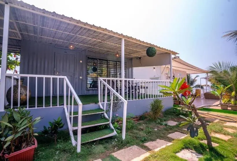 バルコニー付きデラックスルーム, Mysha Hill And Sea Resort   Pet Friendly