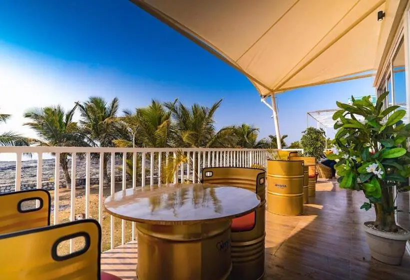 オーシャンビューデラックスルームバルコニー付き, Mysha Hill And Sea Resort   Pet Friendly
