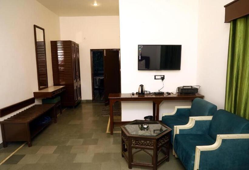带大床的高级房间, Panna Tiger Resort  Riverside Property