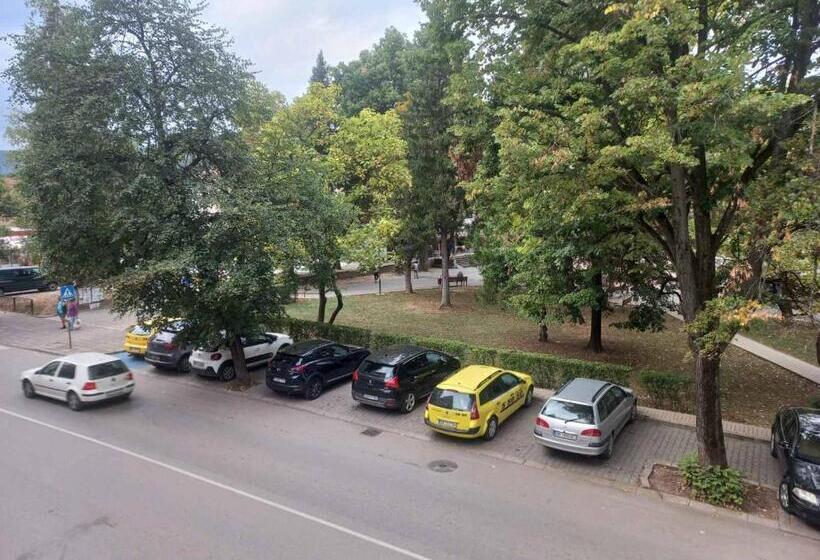 Standardrum, стаи за гости Toda