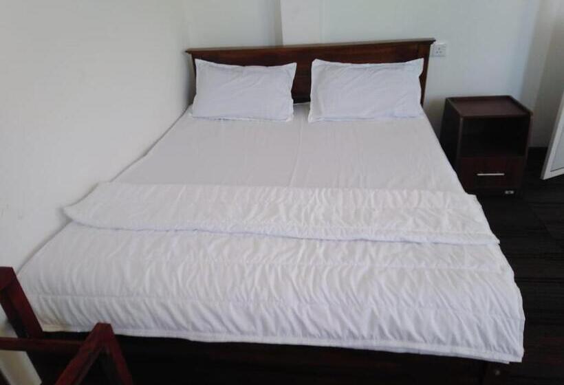 デラックスルーム, Frosty Heaven Guest House
