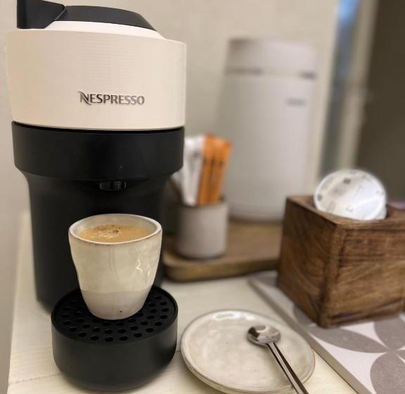 컴포트 트리플 룸, Nz Home