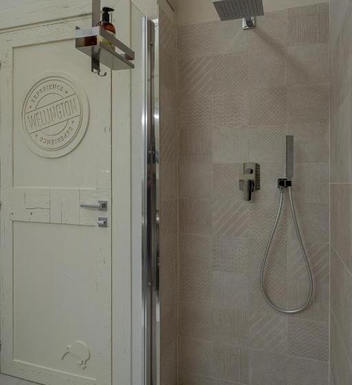 수피리어 룸, Nz Home