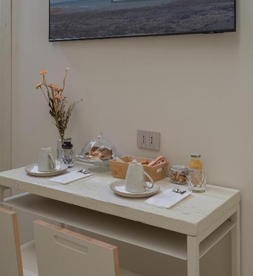 수피리어 룸, Nz Home