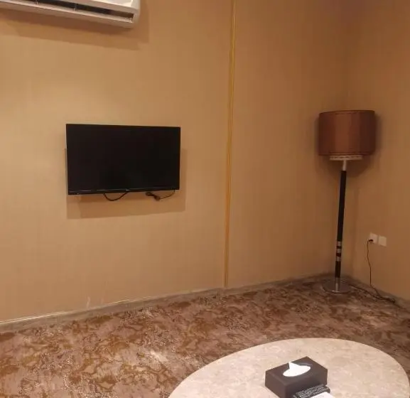 سوییت, فندق دان البلاتيني