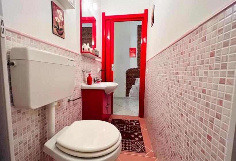 スタンダードルーム, Regina Elena