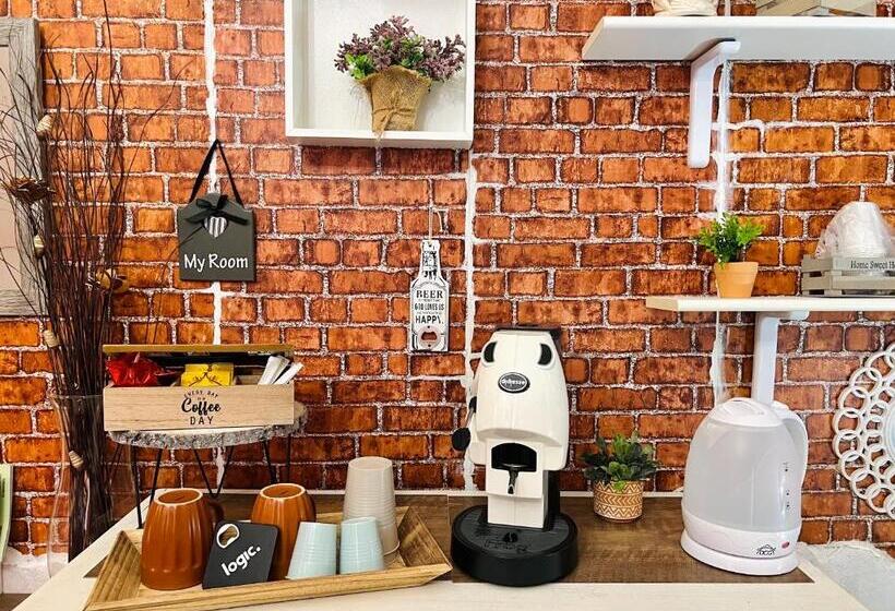 スタンダードルーム, Regina Elena