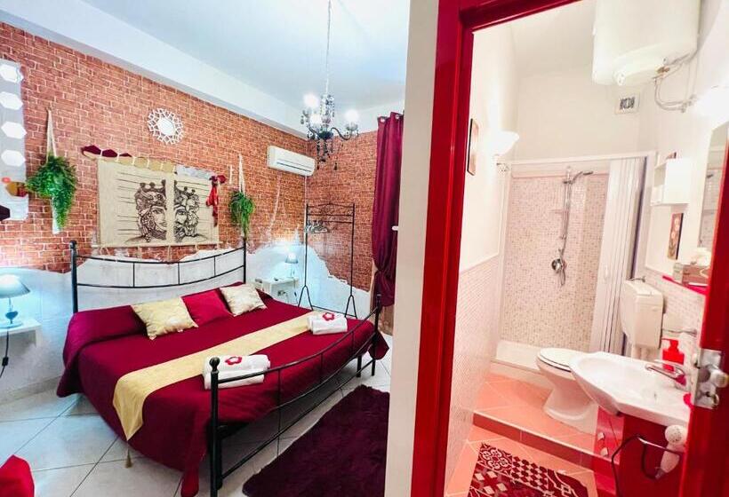 スタンダードルーム, Regina Elena