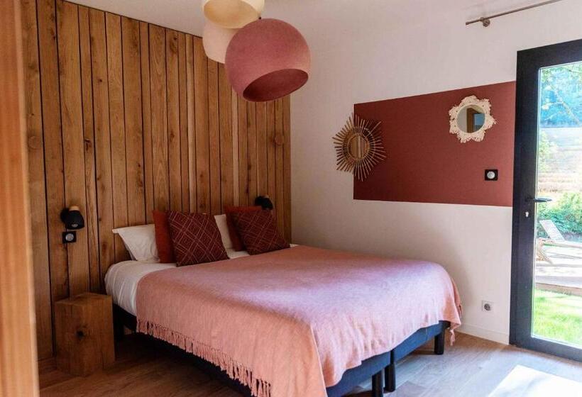 패밀리 룸, Dans Les Arbres