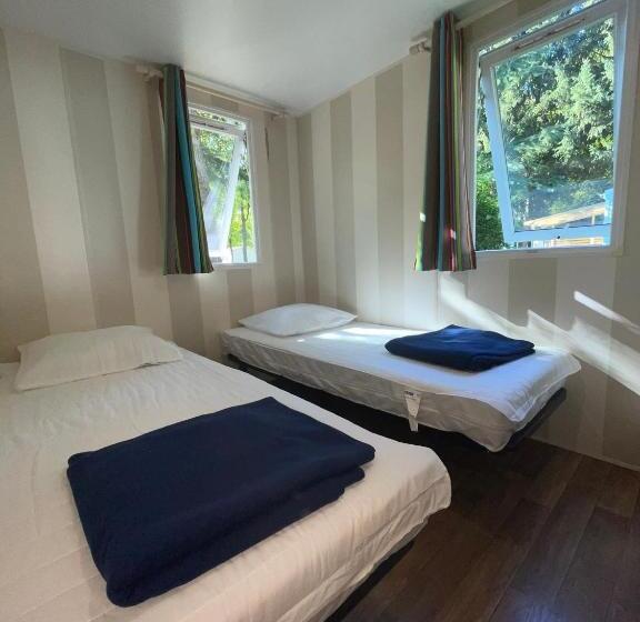 בית, חדר שינה 1, Chez Philippe Et Sylvie   3 Bungalows Pour 5 Proche Europa Park