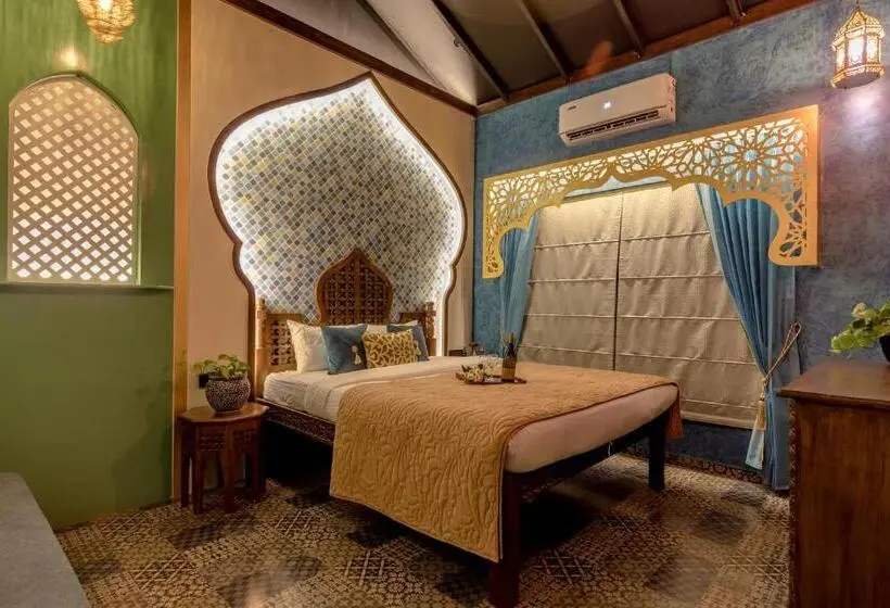 デラックスルーム, Dio Regaalo Theme Resort, Ratnagiri