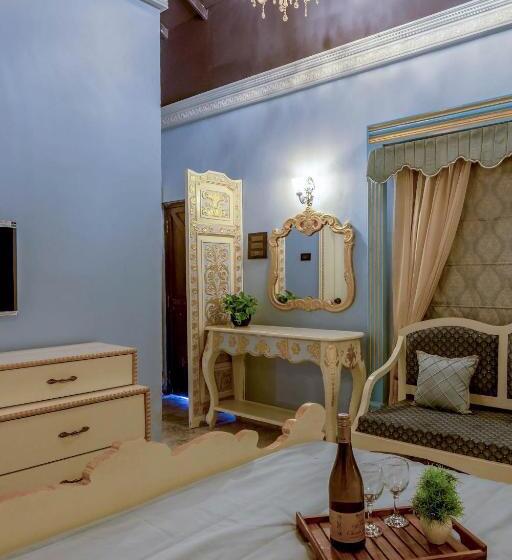 חדר דחוקס עם מיטת קינג, Dio Regaalo Theme Resort, Ratnagiri