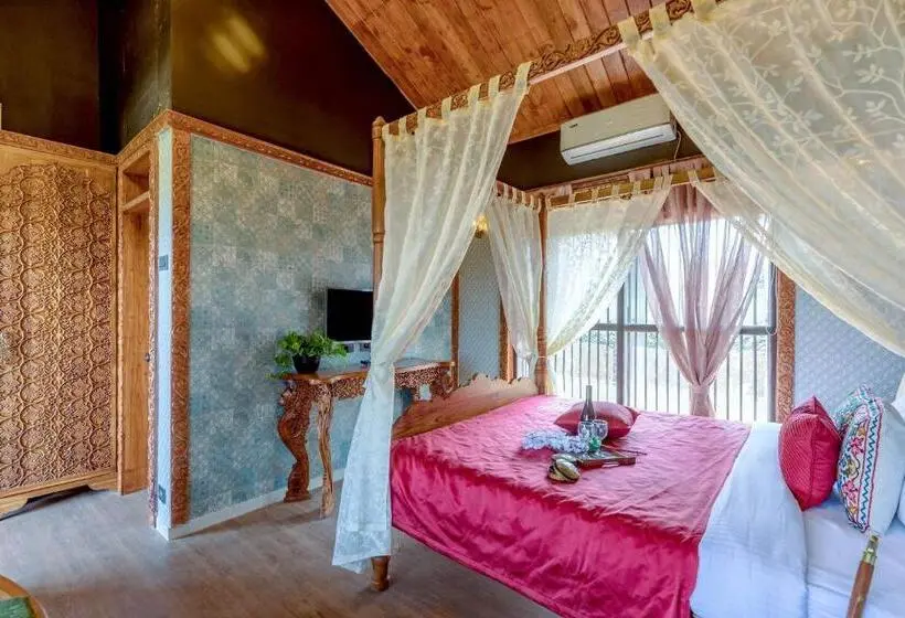 スーペリアールーム, Dio Regaalo Theme Resort, Ratnagiri