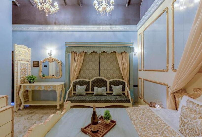 Номер Deluxe Кровать Кинг, Dio Regaalo Theme Resort, Ratnagiri