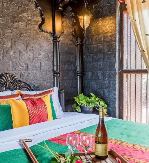 Номер Superior Кровать Кинг, Dio Regaalo Theme Resort, Ratnagiri