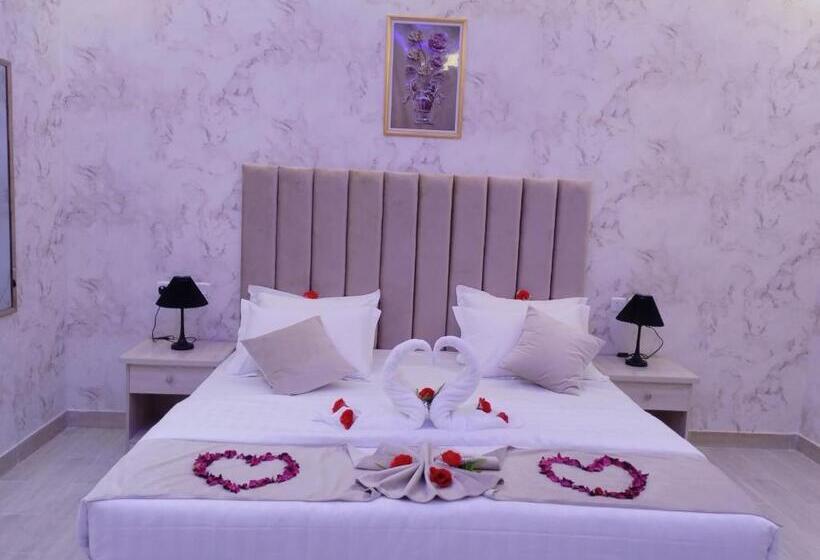 اتاق استاندارد با تخت بزرگ, العلي للشقق المخدومة Alali