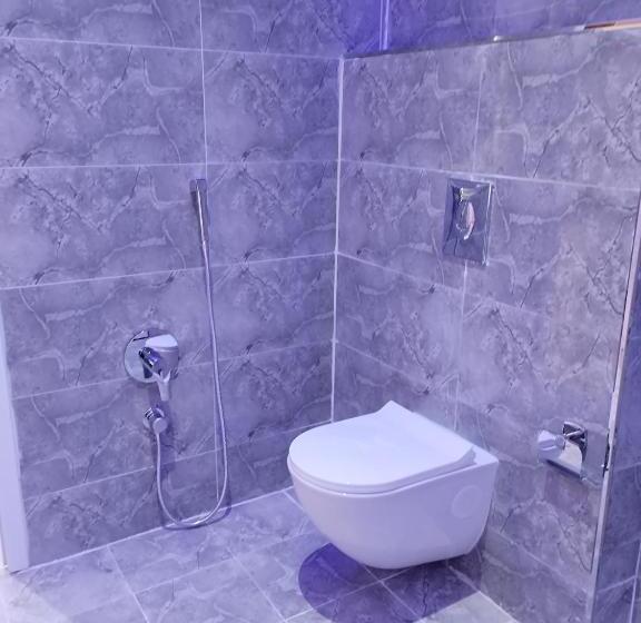 اتاق استاندارد با تخت بزرگ, العلي للشقق المخدومة Alali