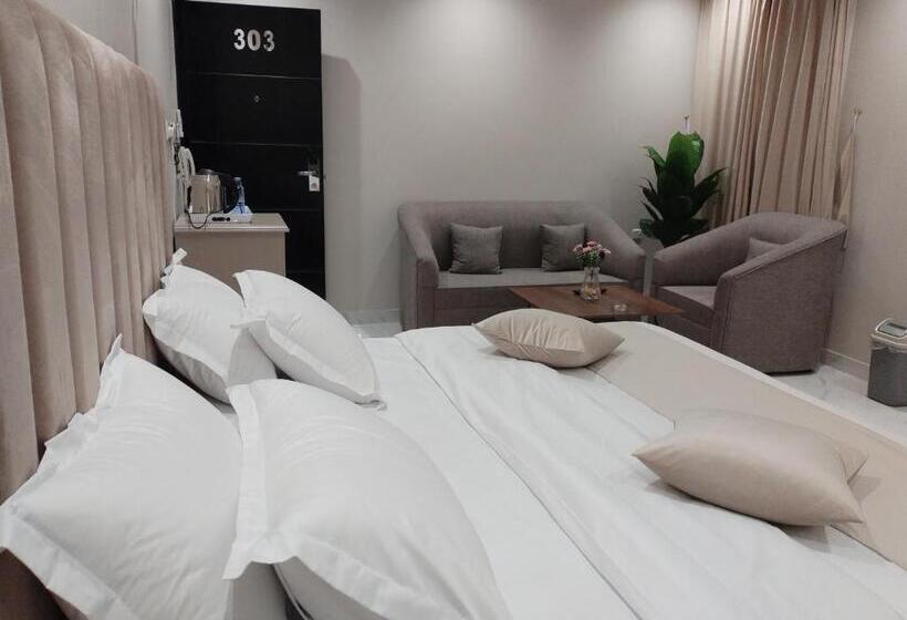 اتاق لوکس با تخت بزرگ, العلي للشقق المخدومة Alali