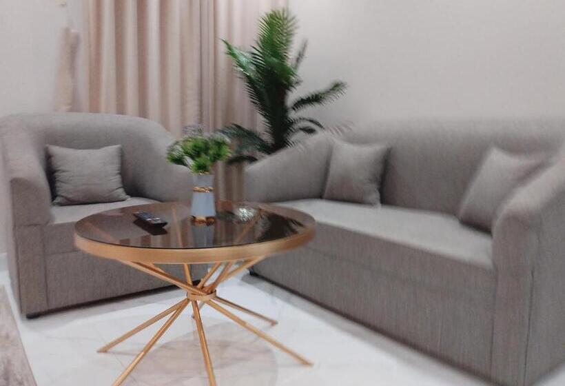 اتاق لوکس با تخت بزرگ, العلي للشقق المخدومة Alali