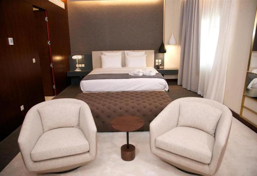 سوییت اجرایی, Continental Horizonte