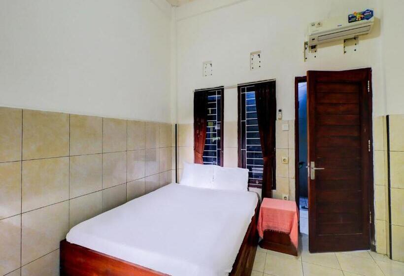 חדר דלוקס, Oyo Life 92841 Kos 88