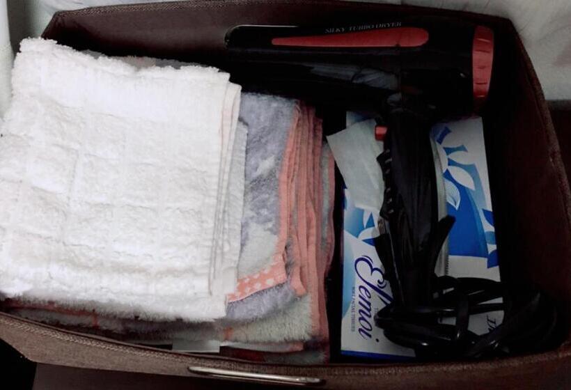 Suite Familiar, Yuni Star Club