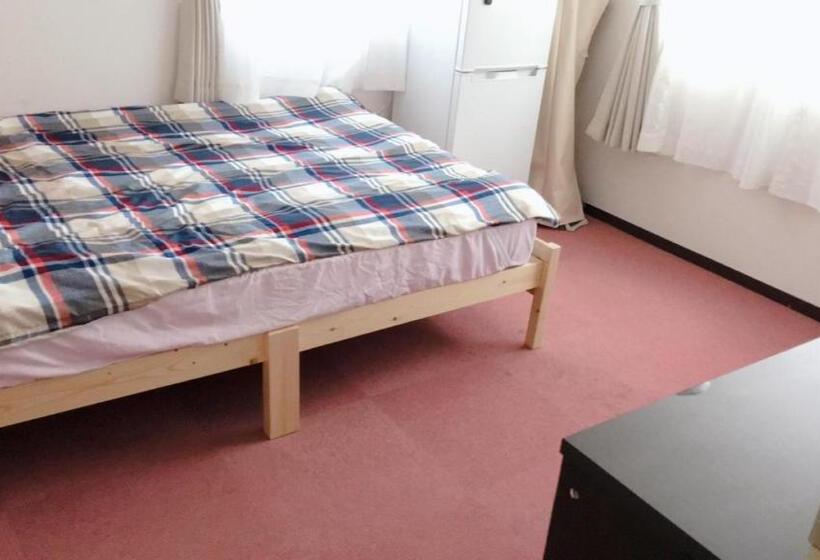 Suite Familiar, Yuni Star Club