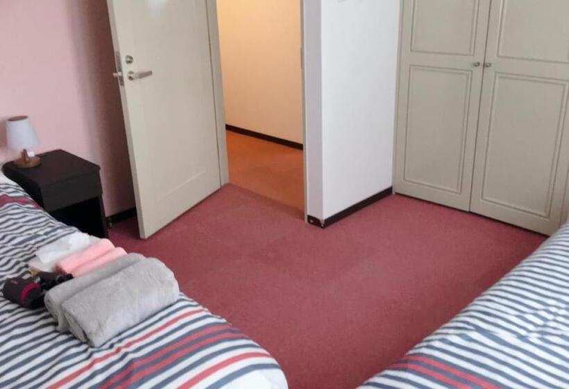 Suite Familiar, Yuni Star Club