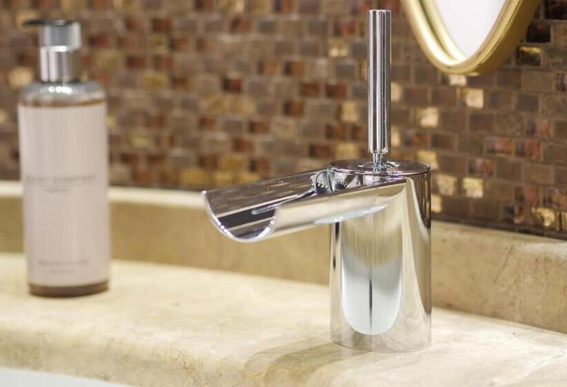 豪华三人间, Il Filo Di Arianna Mola Bed And Breakfast