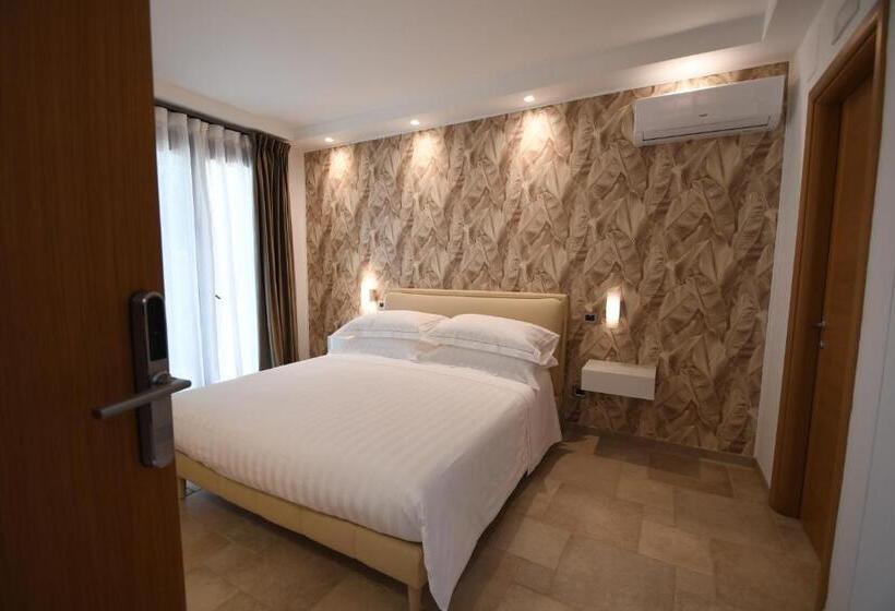 标准间带阳台, Il Filo Di Arianna Mola Bed And Breakfast