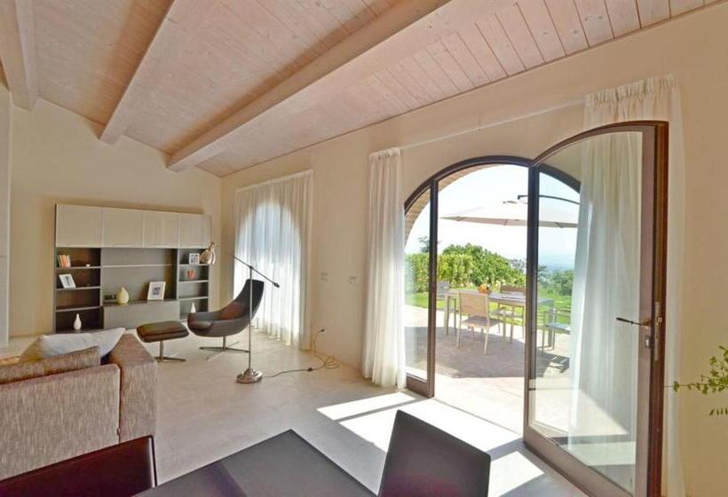 וילה בת 3 חדרי שינה, Luxury Resort With Swimming Pool In The Tuscan Countryside, Villas On The Ground Floor With Private