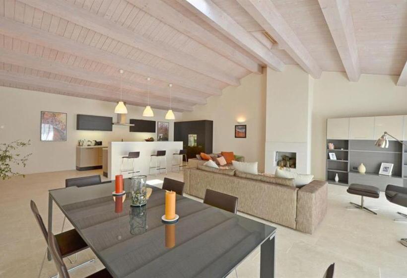 וילה בת 3 חדרי שינה, Luxury Resort With Swimming Pool In The Tuscan Countryside, Villas On The Ground Floor With Private