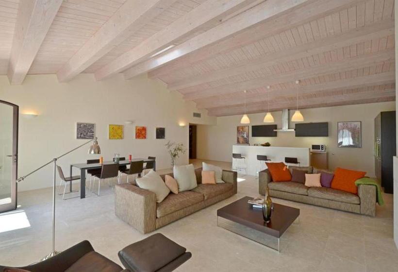 וילה בת 3 חדרי שינה, Luxury Resort With Swimming Pool In The Tuscan Countryside, Villas On The Ground Floor With Private