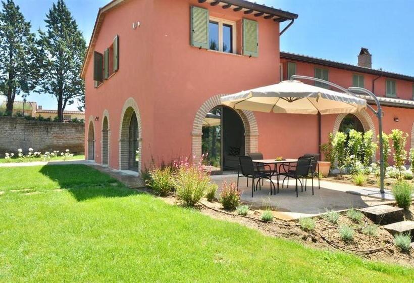 וילה בת 2 חדרי שינה, Luxury Resort With Swimming Pool In The Tuscan Countryside, Villas On The Ground Floor With Private