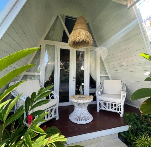 חדר סטנדרט נוף לגינה, Piramida S White Villa S Bali