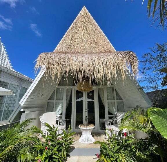 스탠다드 룸 풀장 전망, Piramida S White Villa S Bali