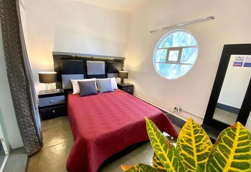 バス共有のスタンダードルーム, Rms Hostal   Reforma