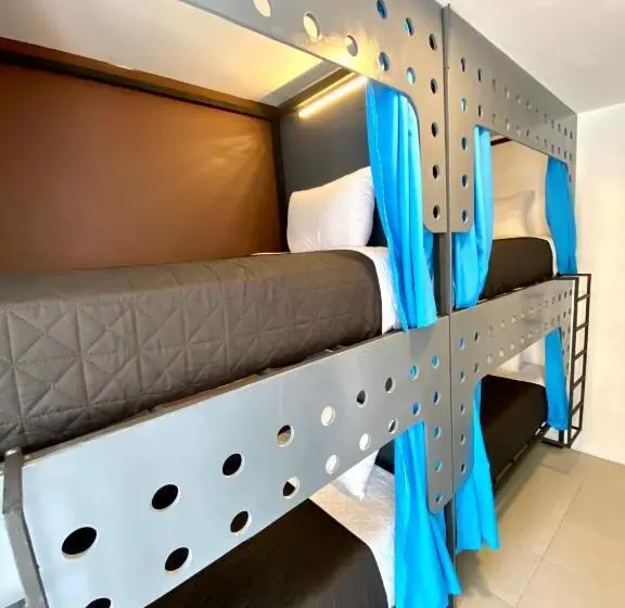 ルームシェアのワンベッド, Rms Hostal   Reforma