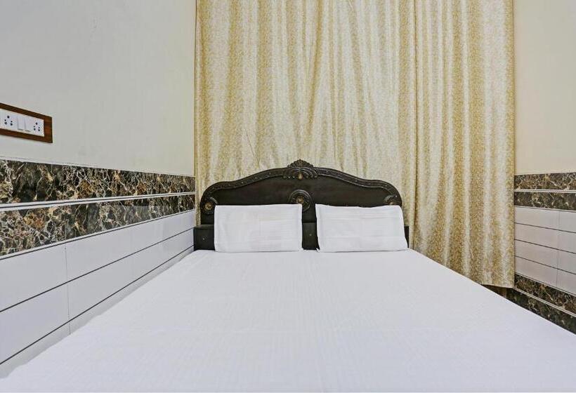 Трехместный Номер Классика, Oyo Royal Guest House