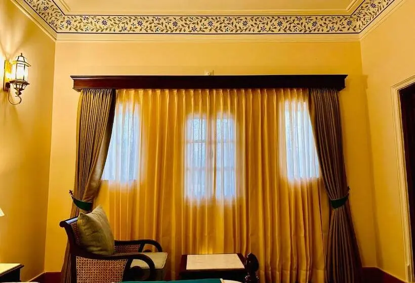 Deluxe-huone Parveke, The Trishala Vilas