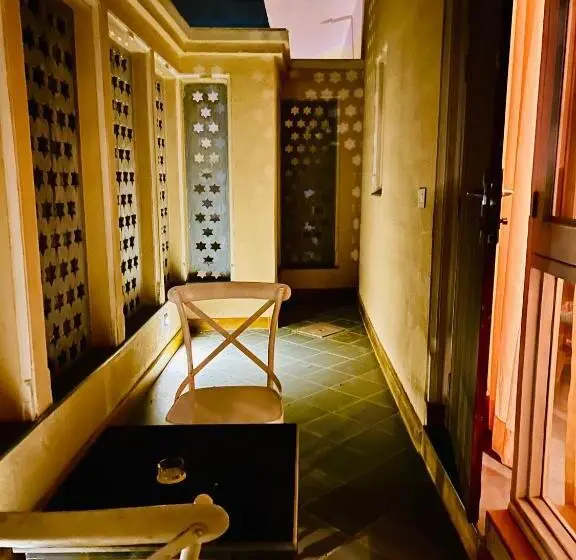 Deluxe-huone Parveke, The Trishala Vilas