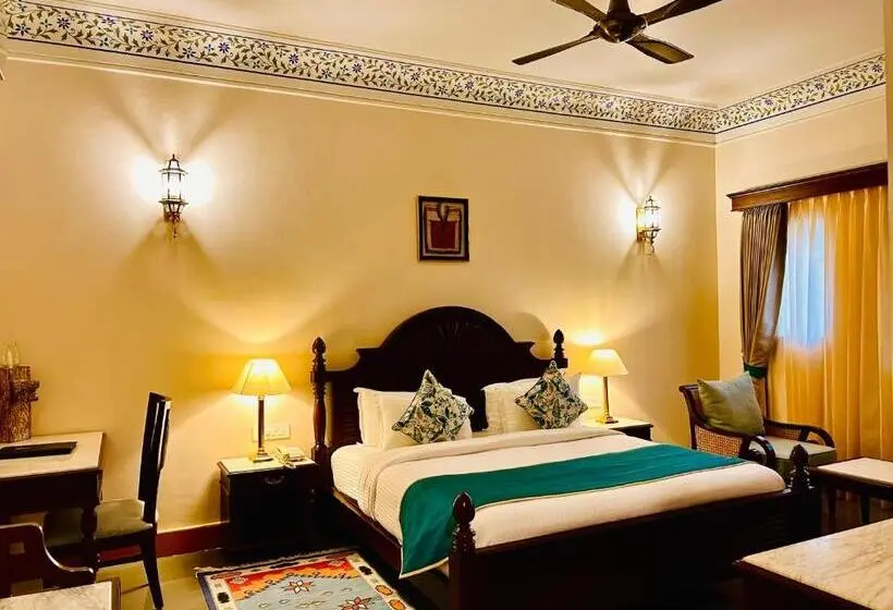 Deluxe-huone Parveke, The Trishala Vilas