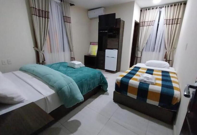 اتاق خانوادگی, Villa