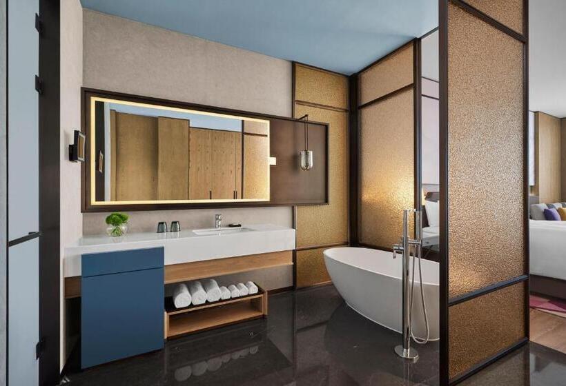 Номер Deluxe Кровать Кинг Вид на Город, Jw Marriott Hotel Xi An Southwest