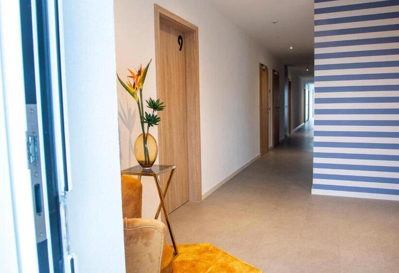 带1个卧室的公寓, Miwo