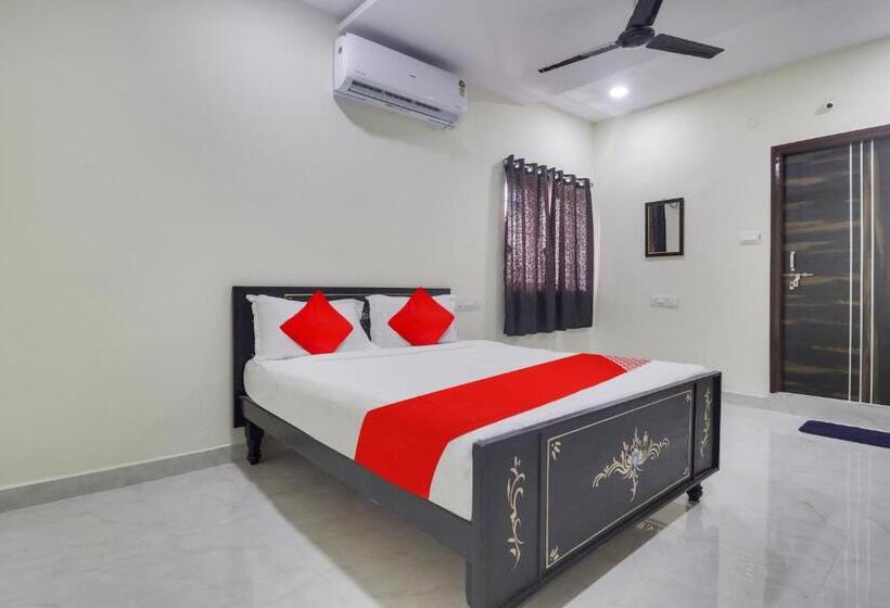 트리플 클래식 룸, Oyo Flagship Hotel Vj Residency