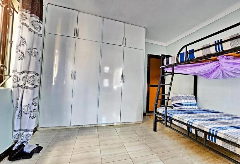 4인용 스탠다드 룸, Focus Mawio Hostel