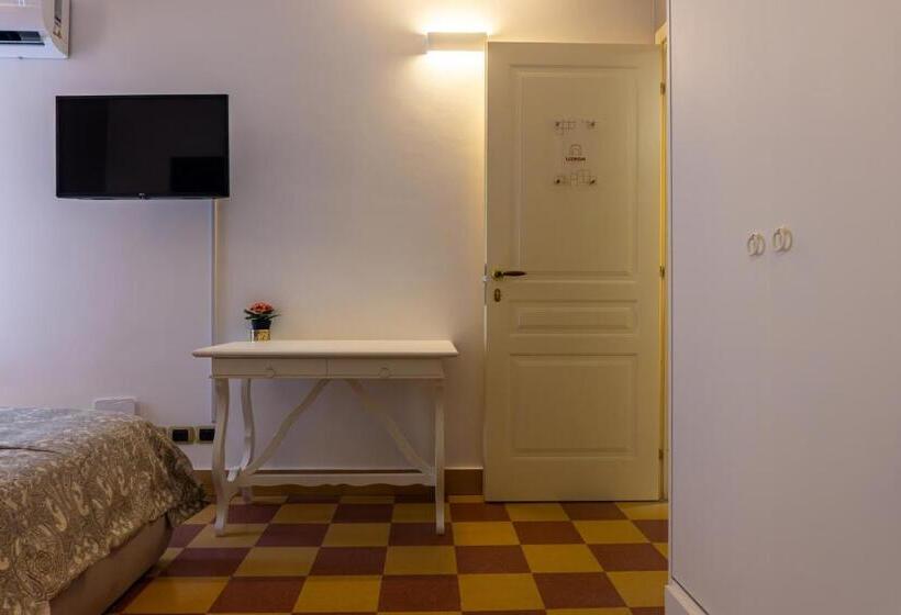 غرفة أساسية, Mi Tú Apartments