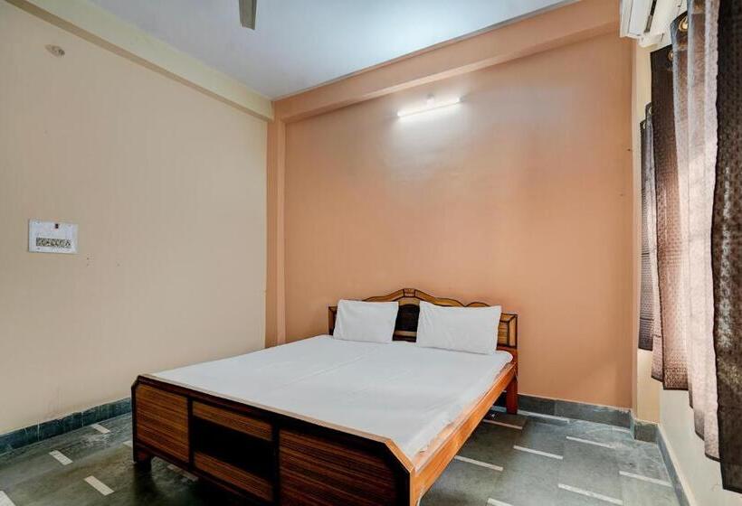 三人经典房间, Spot On Hotel Live In